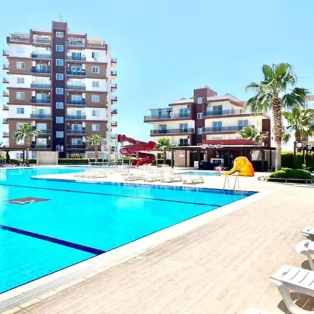 Apartment Royal Sun Netflix Residence, Long Design - No Utility Expenses! Trikomo