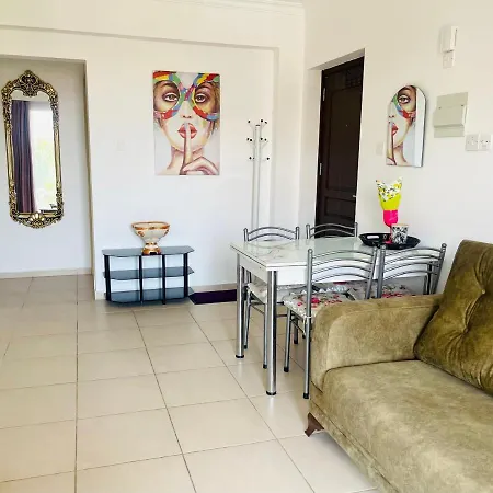 Royal Sun Netflix Residence, Long Design - No Utility Expenses! Trikomo
