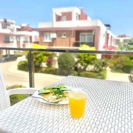 Royal Sun Netflix Residence, Long Design - No Utility Expenses!