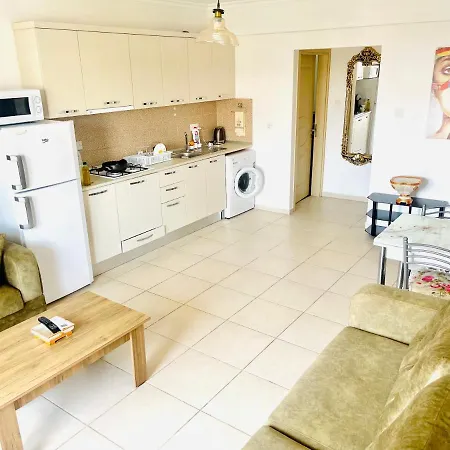 Royal Sun Netflix Residence, Long Design - No Utility Expenses!