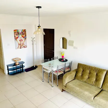 Apartament Royal Sun Netflix Residence, Long Design - No Utility Expenses! Trikomo